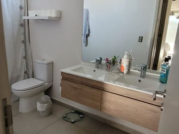 Casa en venta El Polo 4 dorm 3 baños con piscina en Machalí