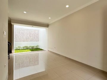 [JALAN 2 MOBIL] Rumah Jatibening Dekat Stasiun LRT Cikunir, SIAP HUNI Kota Bekasi ARR57) Jual Dijual