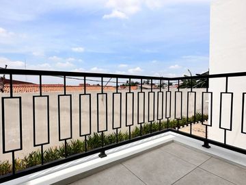 [JALAN 2 MOBIL] Rumah Jatibening Dekat Stasiun LRT Cikunir, SIAP HUNI Kota Bekasi ARR57) Jual Dijual