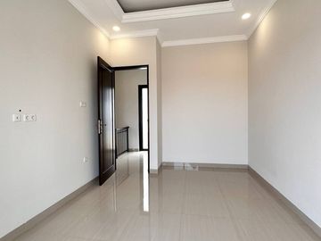 [JALAN 2 MOBIL] Rumah Jatibening Dekat Stasiun LRT Cikunir, SIAP HUNI Kota Bekasi ARR57) Jual Dijual