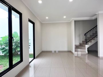 [JALAN 2 MOBIL] Rumah Jatibening Dekat Stasiun LRT Cikunir, SIAP HUNI Kota Bekasi ARR57) Jual Dijual
