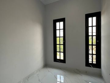 Rumah Jagakarsa, Baru 2 LANTAI Mewah Harga Murah di Jaksel Kota Jakarta Selatan (ARR109) Jual Dijual