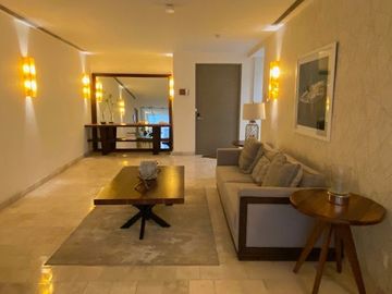 DEPARTAMENTO AMUEBLADO EN ARIA, PUERTO CANCUN, VISTA AL MAR Y LOS CANALES