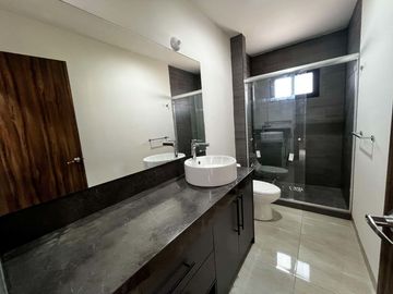 Venta de casa en El Refugio, Querétaro