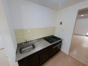 Departamento en venta en San Juan Xalpa, Iztapalapa, Cerca del metro Calle 11.