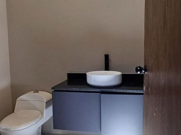 CASA EN VENTA EN ZONA MIRADOR, QUERETARO