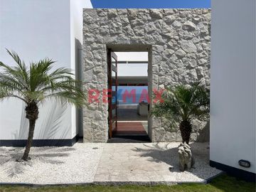 Venta Casa De Lujo Amoblada Vista Al Mar En Punta Hermosa, Playa La Escondida