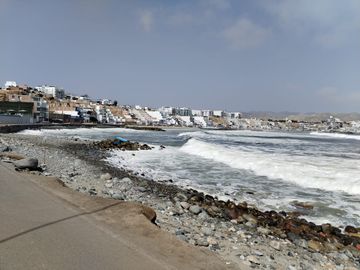 Vendo casa/terreno Frente al Mar en San Bartolo