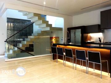 Dijual Rumah Jalan Taman Kencana Permai Pondok Indah Jakarta Selatan Mewah Luas Unit Brand New Tropical Modern