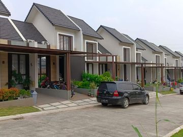 Rumah Asri dan Nyaman Di Cibubur di Kawasan hijau 300 ha Dp. 10 juta