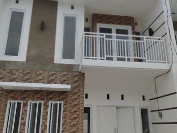 Rumah Ark Jl.Deplu Bintaro SIAP HUNI Selatan Jakarta Tangsel Kota Tangerang Selatan (AA) Jual Dijual