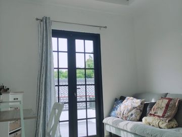 Rumah Balcony Cipageran, Baru 2 LANTAI Japanese, Mewah Harga Murah di Kota Cimahi Utara, Jual Dijual