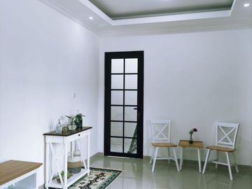 Rumah Balcony Cipageran, Baru 2 LANTAI Japanese, Mewah Harga Murah di Kota Cimahi Utara, Jual Dijual