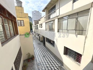Alquilo Depa 01 dorm No cochera | 58 m² | 2do piso Escaleras | Miraflores – San Antonio
