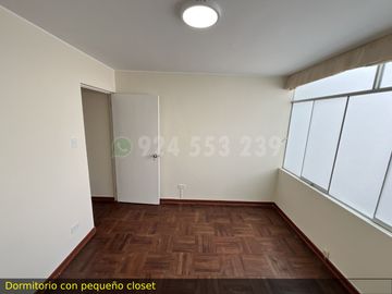 Alquilo Depa 01 dorm No cochera | 58 m² | 2do piso Escaleras | Miraflores – San Antonio