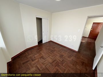 Alquilo Depa 01 dorm No cochera | 58 m² | 2do piso Escaleras | Miraflores – San Antonio