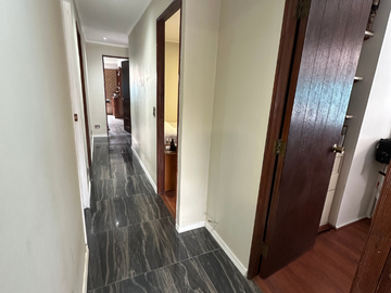 Gran Oportunidad en Peñalolén! Casa Remodelada en Condominio Privado