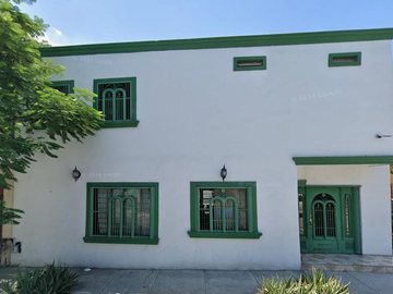 VENTA DE CASA EN VALLE DEL TOPO CHICO NUEVO LEON