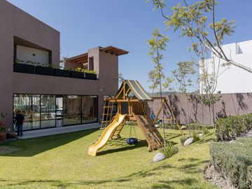 CASA DE 3 RECÁMARAS EN LOMAS DE ANGELOPOLIS 3, PUEBLA - ENTREGA INMEDIATA