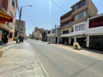 VENTA DE CASA EN PRO - LOS OLIVOS