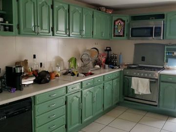 Casa Residencial en Venta en Guadalupe, en Privada Lomas de Bernárdez
