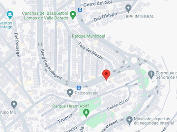 Casa en Venta. Lomas de Valle Dorado, Tlanepantla, EDOMEX. Remate Hipotecario.