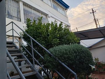 Vendo Casa  Esquinera Rentera Familiar e Independiente  en la Avenida Granda Centeno