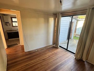 SE VENDE CASA 3D3B, UBICADA EN CALLE COPIHUE, LANCO.