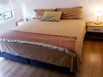 VENDO CASA UNIFAMILIAR, EN CONJUNTO PRIVADO