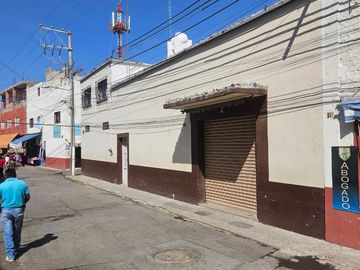 Casa en venta, en Abasolo Gto