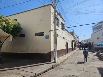 Casa en venta, en Abasolo Gto