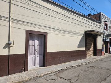 Casa en venta, en Abasolo Gto