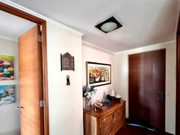 ASOLEADO DEPTO EDIFICIO SANDERS