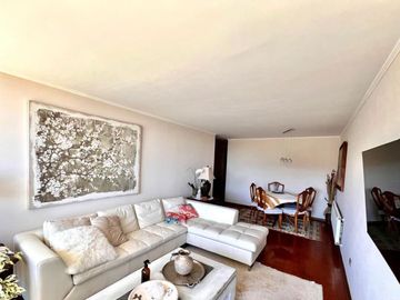 ASOLEADO DEPTO EDIFICIO SANDERS