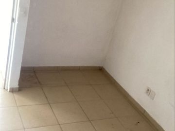 VENDO CASA DE 3 RECAMARAS EN REAL DEL CID TECAMAC