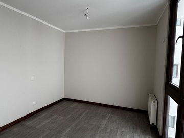 CASA 275M2 Y 2 ESTACIONAMIENTOS LIQUIDA BANCO EN PEÑALOLEN
