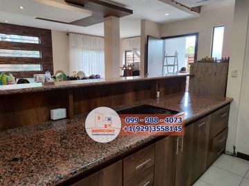 CASA RENTERA EN VENTA, Sector Cruz Verde San Joaquín C1476