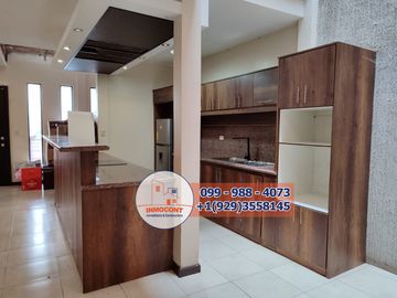 CASA RENTERA EN VENTA, Sector Cruz Verde San Joaquín C1476