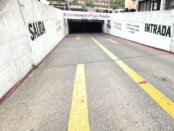 OPORTUNIDAD !!! ESTACIONAMIENTO / PORTUGAL 38 / SECTROR HOSPITAL CLÍNICO U.C.