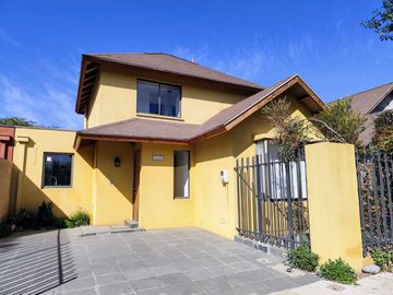Estupenda casa Valle de Cóndores, San Bernardo