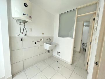 DEPARTAMENTO EN VENTA DE 03 DORMITORIOS EN MIRAFLORES