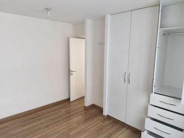 VENDO DEPARTAMENTO DUPLEX DE 1ER PISO - AURORA, MIRAFLORES.