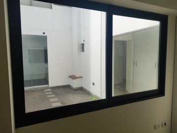VENDO DEPARTAMENTO DUPLEX DE 1ER PISO - AURORA, MIRAFLORES.