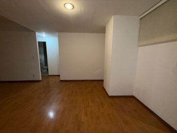 Venta de Departamento en Avenida Insurgentes Sur en Colonia Juarez