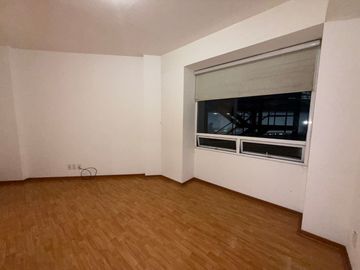 Venta de Departamento en Avenida Insurgentes Sur en Colonia Juarez