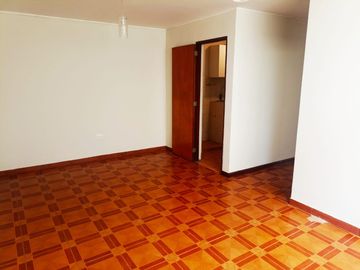 ALQUILO DEPARTAMENTO 02 DORM. C/COCHERA S/2,250  - SURCO