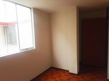 ALQUILO DEPARTAMENTO 02 DORM. C/COCHERA S/2,250  - SURCO