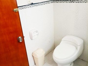 ALQUILO DEPARTAMENTO 02 DORM. C/COCHERA S/2,250  - SURCO