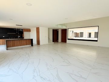 Casa en Venta en Parque Chiapas Lomas de Angelópolis 3 san Andrés Cholula Puebla