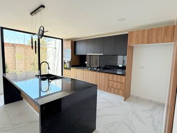 Casa en Venta en Parque Chiapas Lomas de Angelópolis 3 san Andrés Cholula Puebla